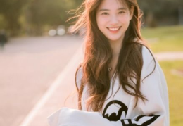 阳光美女,照亮生活的璀璨光芒